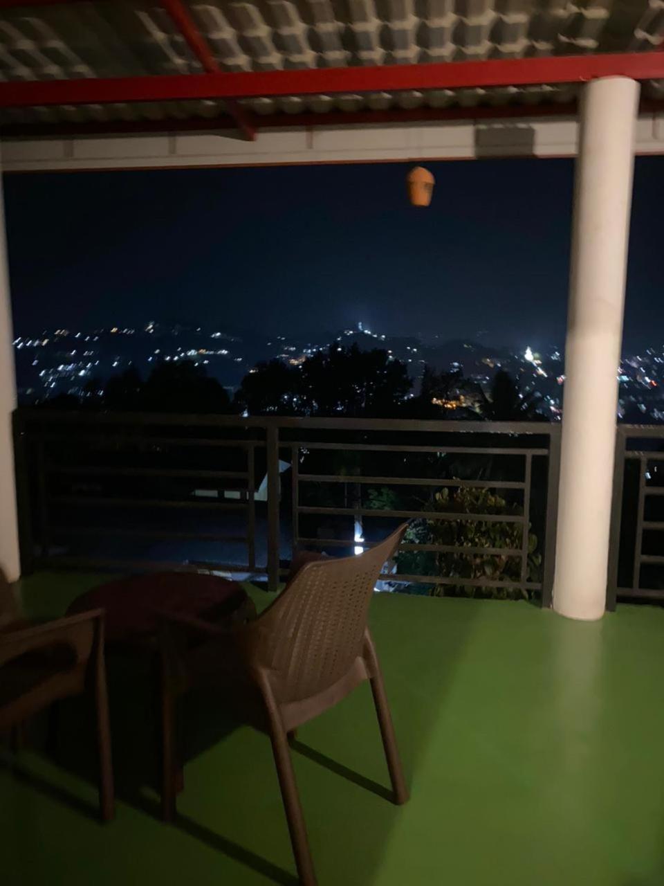 Oneview Chalet Канди Екстериор снимка